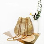 sac bandoulière strass doré