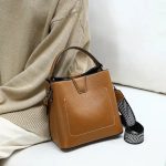 sac spacieux marron