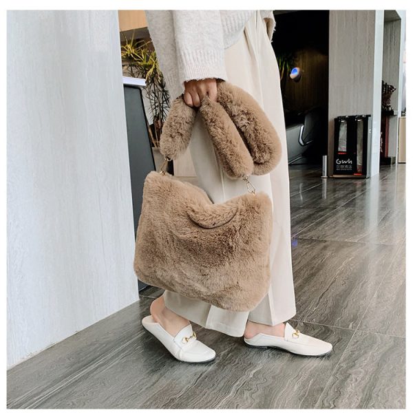 sac bandoulière fourrure