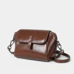 sac pochette multi-poches féminin